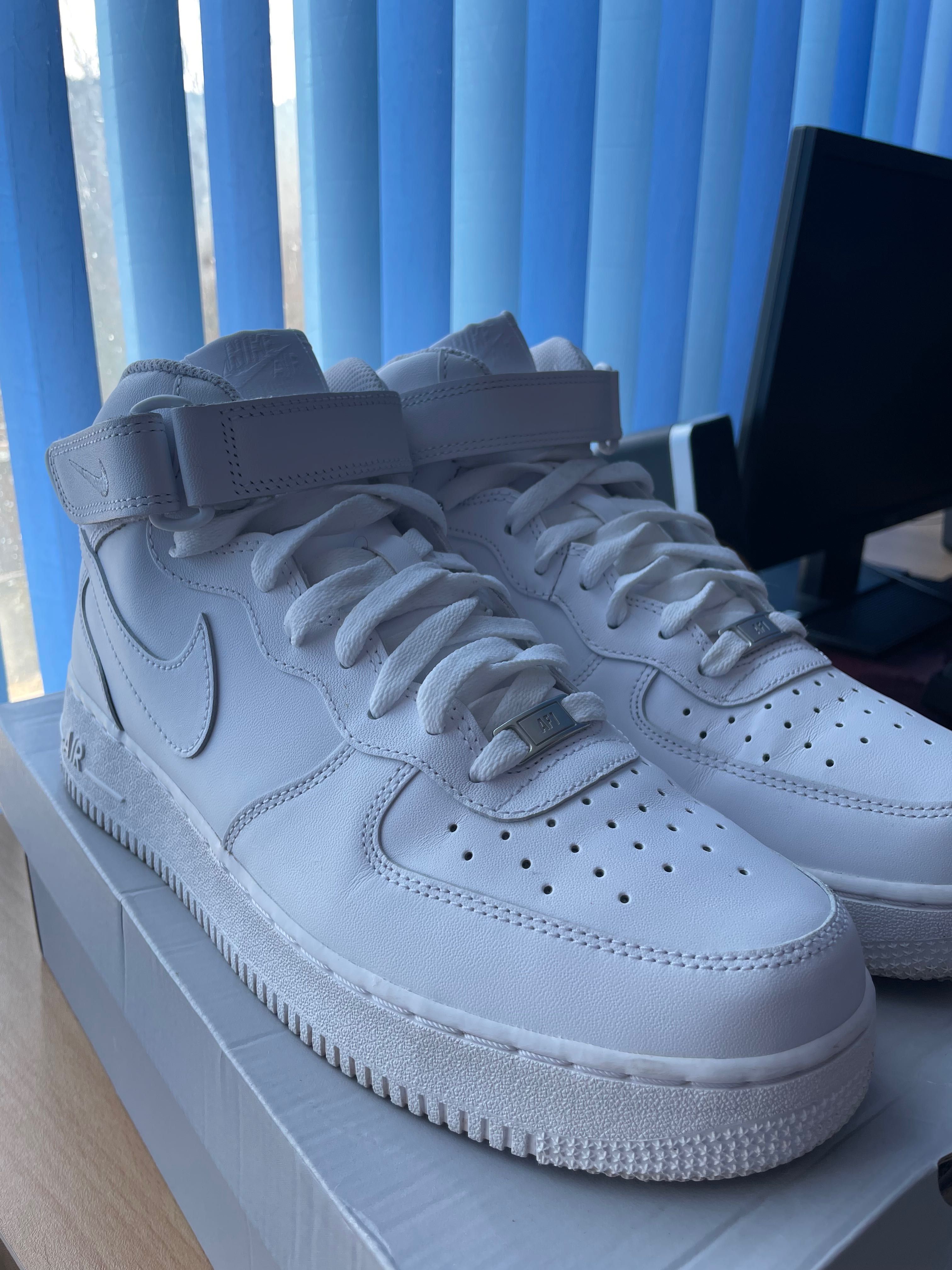 Nike air force 1 mid ’07