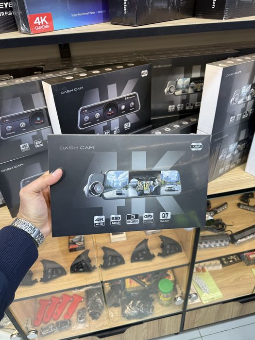 Видеорегистратор мы привезли сами, он был хорошего качества.