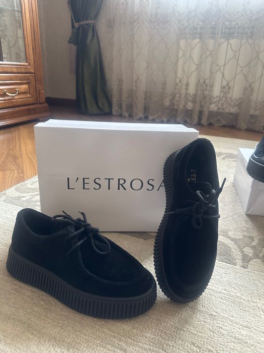 Продам, абсолютно новые итальянские лоферы,  фирмы Lesterosa