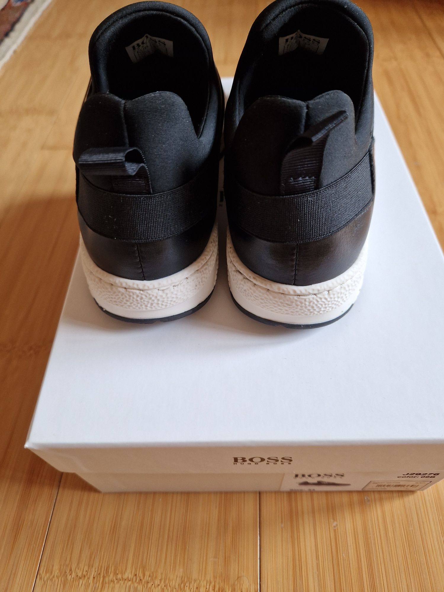 Tenisi/sneakers Hugo Boss,măr.34,originali,o singură purtare