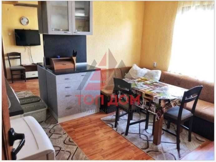 Дава се под наем Двустаен апартамент в Варна, Цветен квартал - 35 кв.м за 321.3 € - Снимка #1