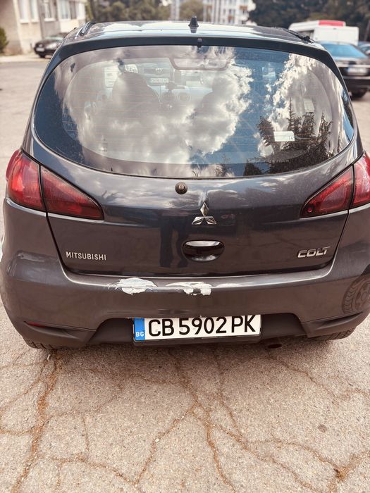 Mitsubishi Colt 1.1 2009г. С газова уредба