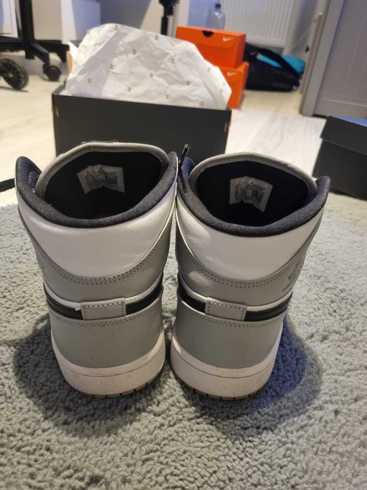 Air Jordan 1 Mid light smoke grey mas 41