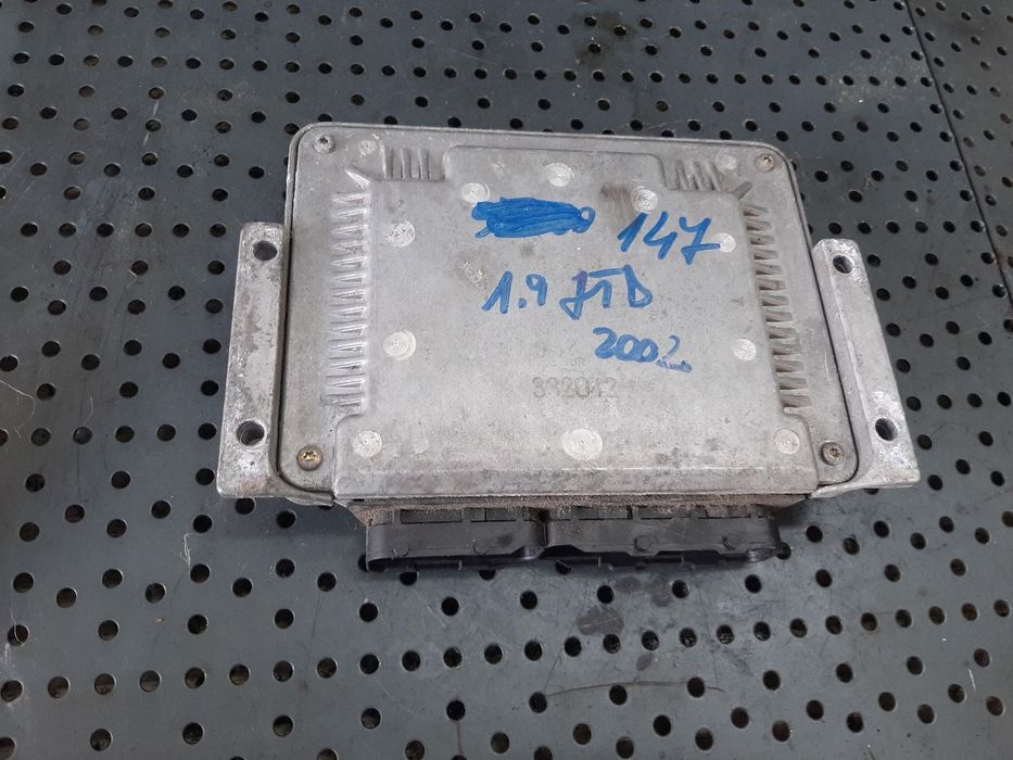 ecu calculator motor 1.9 jtd alfa romeo 147 937  0281010332  46784814