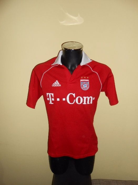 tricouri bayern munchen sezon 2005-2006 marimea  L