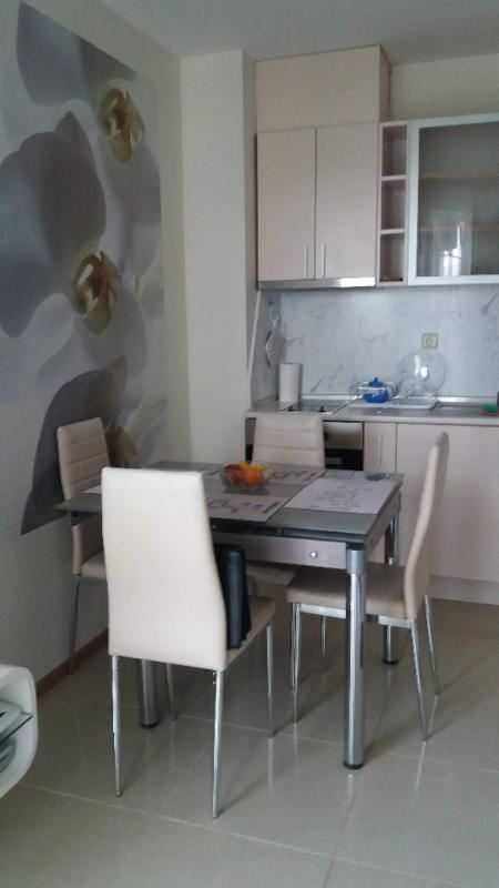 Продава се Двустаен апартамент в София, Дружба 2 - 65 кв.м за 1900 €/кв.м - Снимка #3