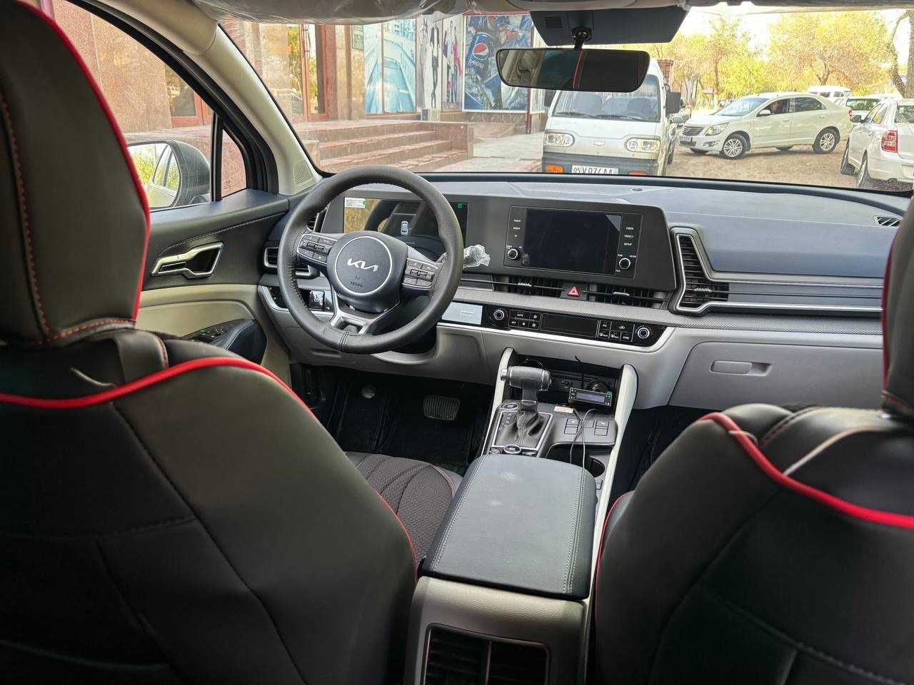 Продаю машину Kia Sportage