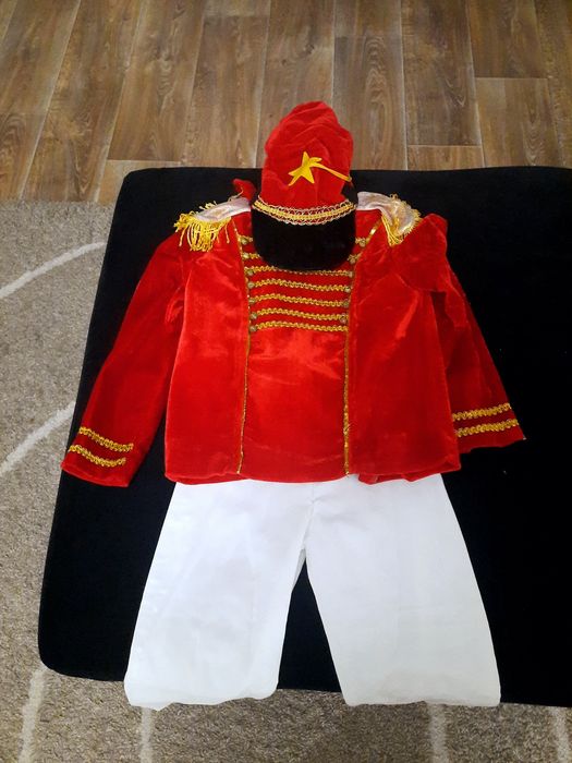 Новогодний костюм