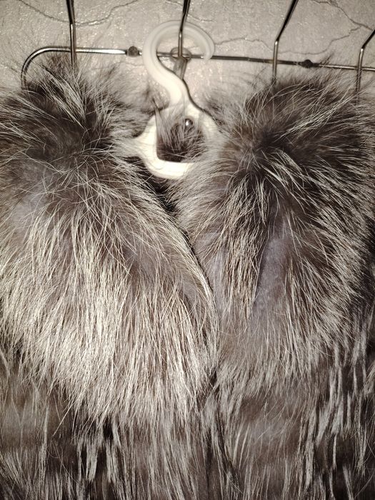 Новая женская шуба из чернобурки