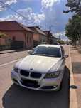 Bmw e90 320d.