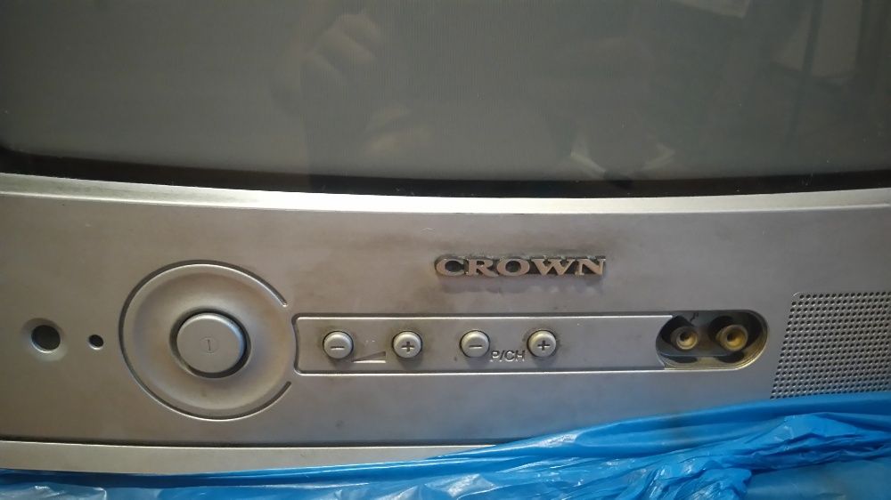 Телевизор, марка Crown