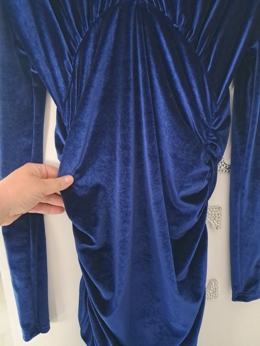 Rochita din catifea bleumarin marimea L