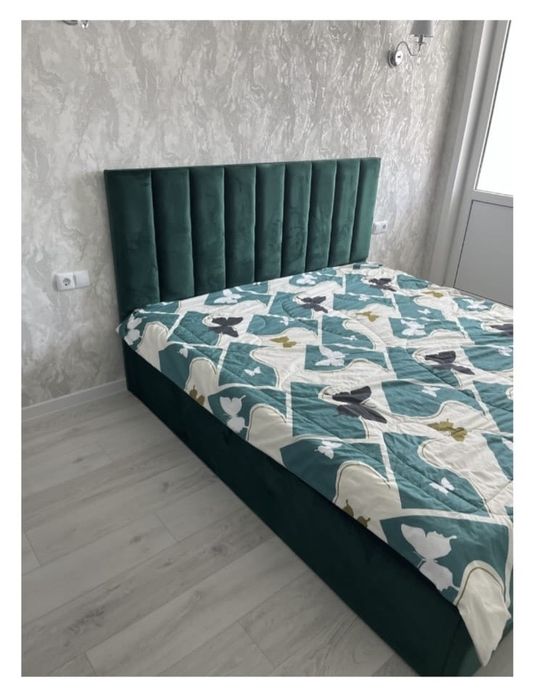 Продам кровать спальную 200 на 180