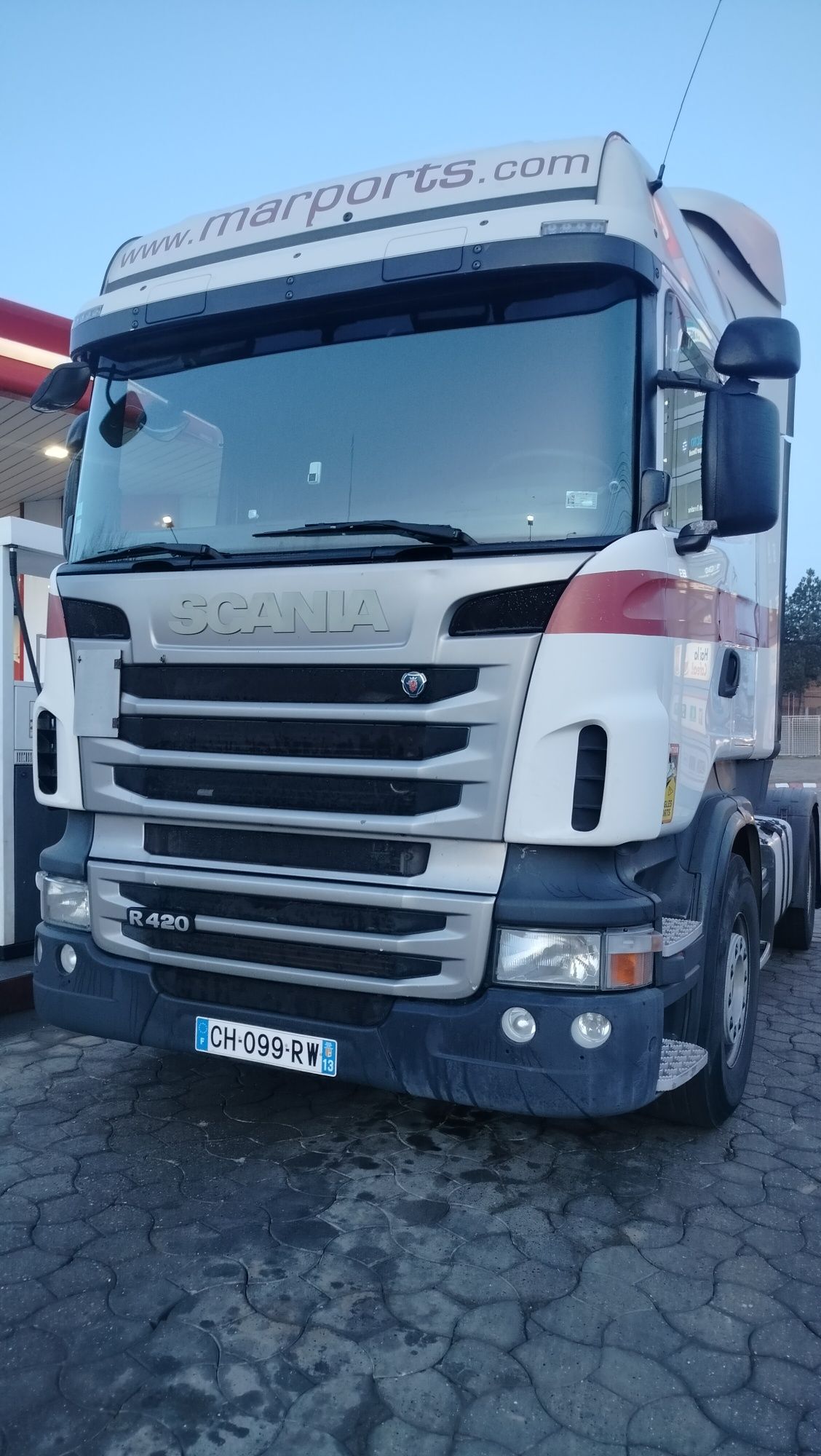 Vând Scania R420 860.000km