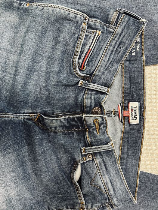Дамски дънки Tommy Jeans Hilfiger
