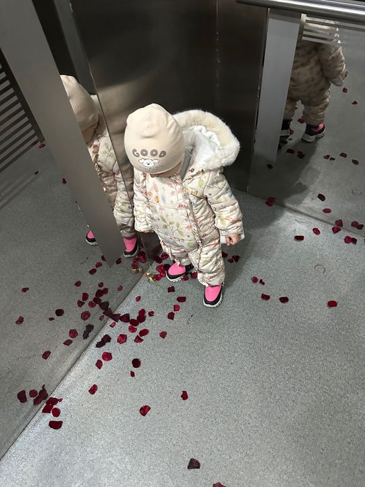 Зимний комбинезон фирма George и сапоги для девочек