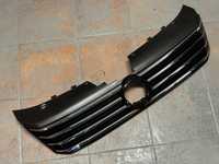 Grila centrala VW Passat B7 - 2010+