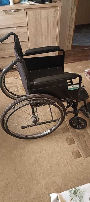 Инвалидная коляска