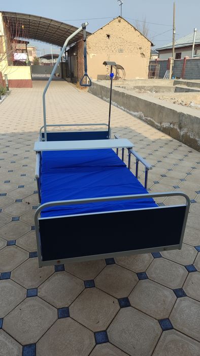 Кровать INVAMED медицинская кровать КФ-3 механическая 180 кг