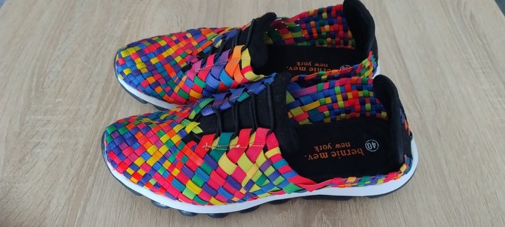 Adidasi bărbați diferite modele