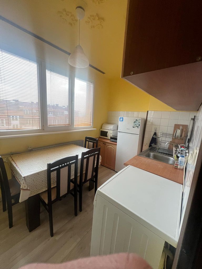 Дава се под наем Двустаен апартамент в София, Връбница 1 - 68 кв.м за 425 € - Снимка #4