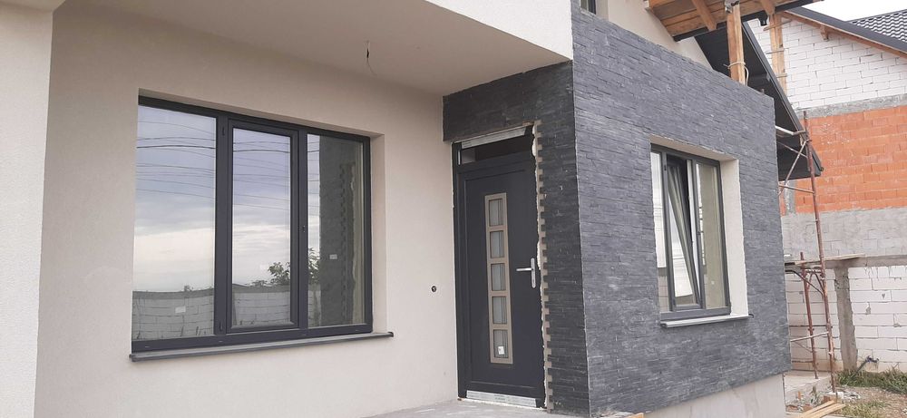 Tamplarie pvc SALAMANDER(ferestre si usi)