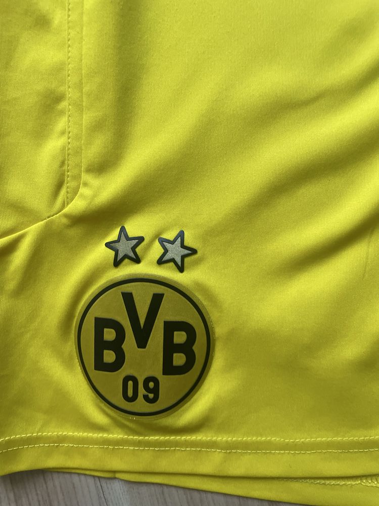 PUMA/BVB/мъжки спортни(футболни)къси панталони L/XL