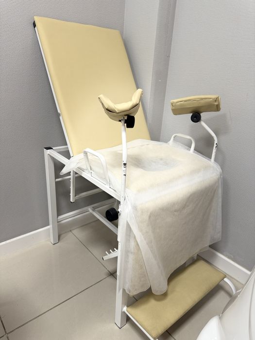 Гинекологическое кресло