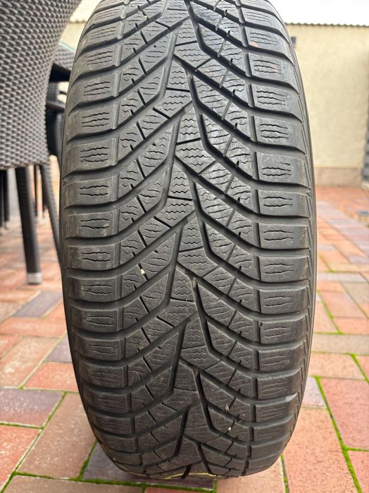 Set 4 Anvelope/cauciucuri Iarna Yokohama 215/60R16