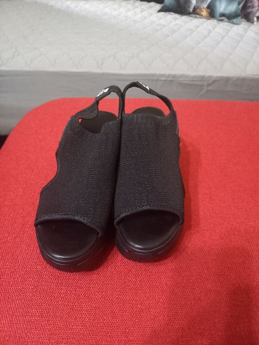 Дамски сандали,два чифта