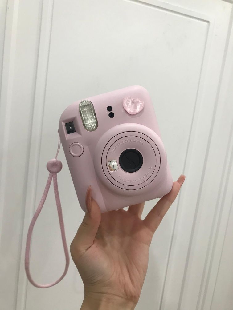 instax mini12,розовый цвет