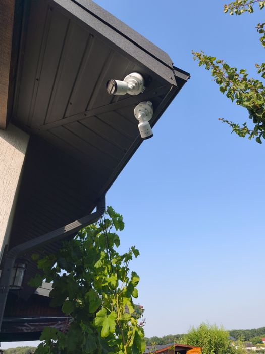 Instalare camere, alarme, porți automate – Profesioniști!