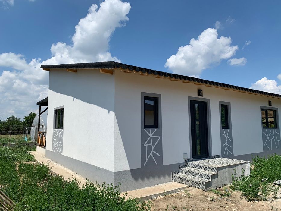 Case structura de lemn,acoperisuri,mansardari,independințe,extinderi.