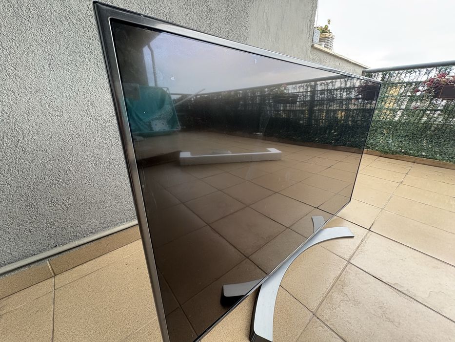 Smart TV 55” LG 55UH661V - за части