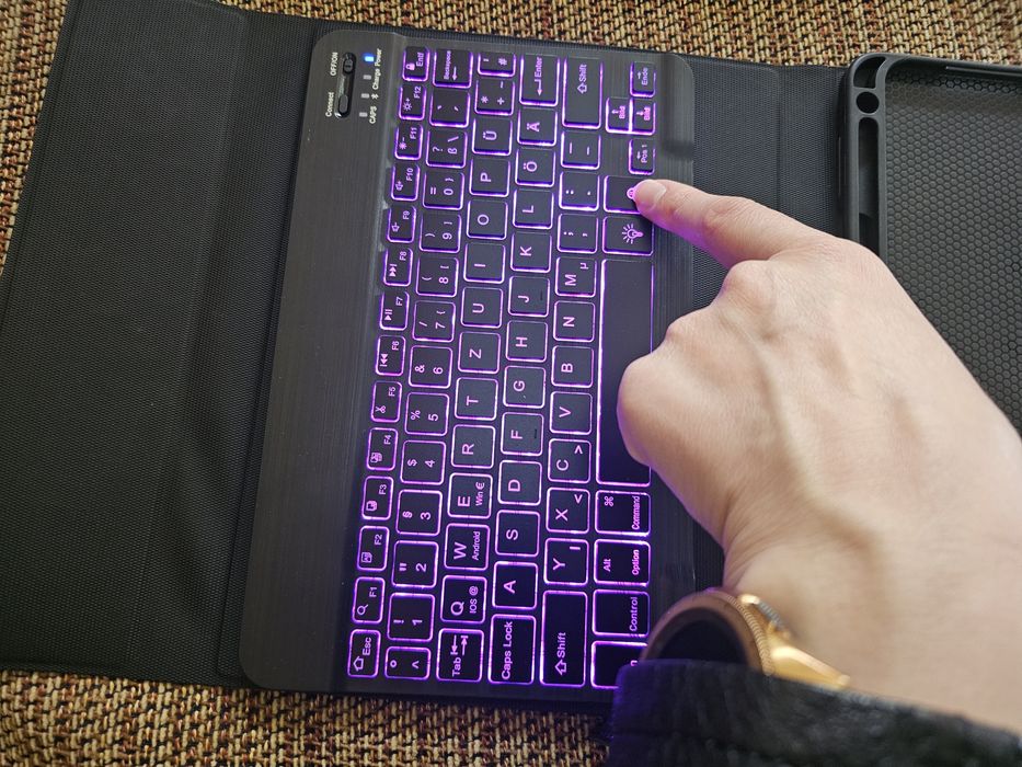 Case ipad pro bluetooth клавиатура