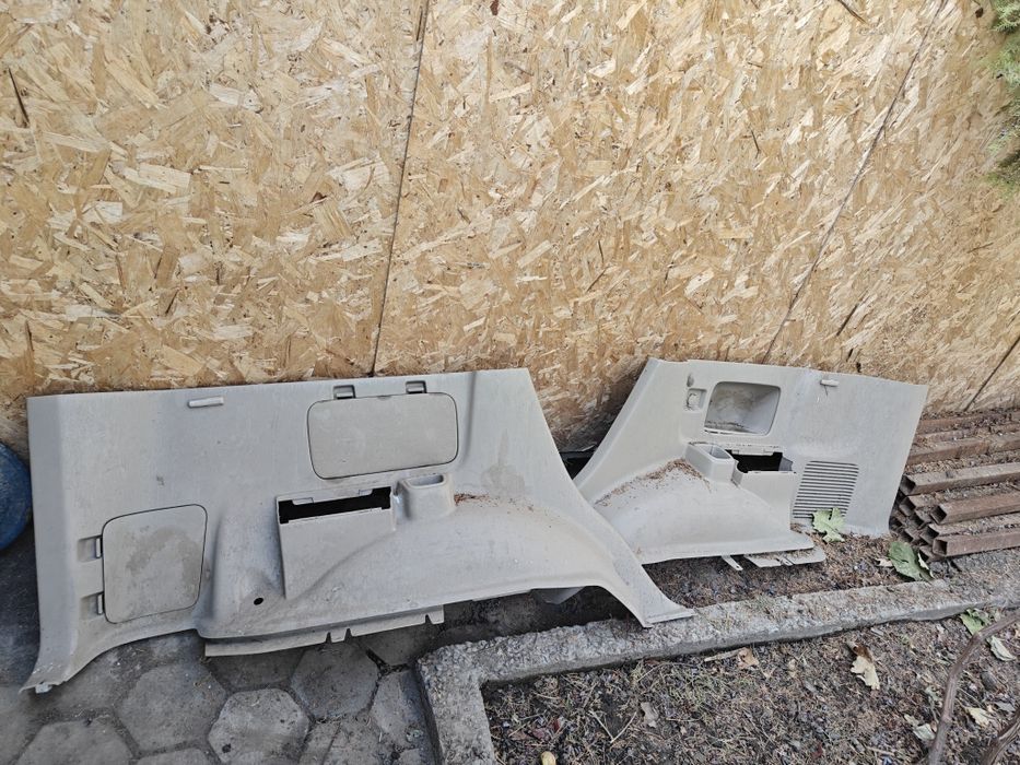 Продам обшивки багажника на land cruiser Prado 120. Состояние среднее