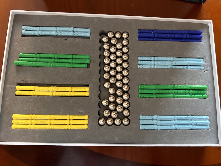 Магнитный конструктор для детей