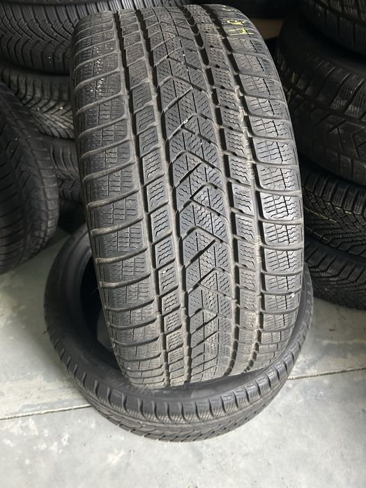 Зимни Гуми 275 35 20 PIRELI sottozero 3 dot 23/19