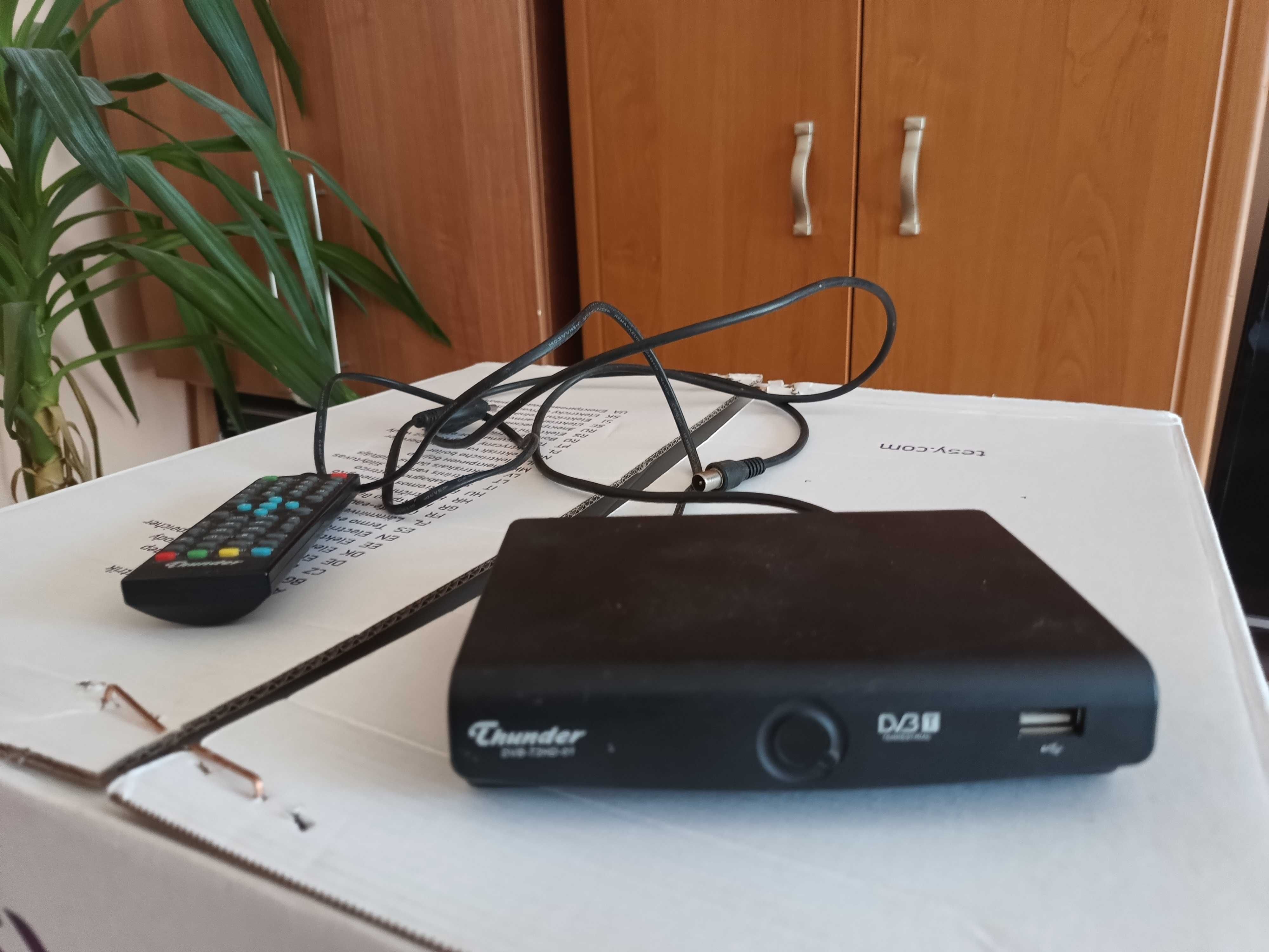 Продавам лед телевизор JVC