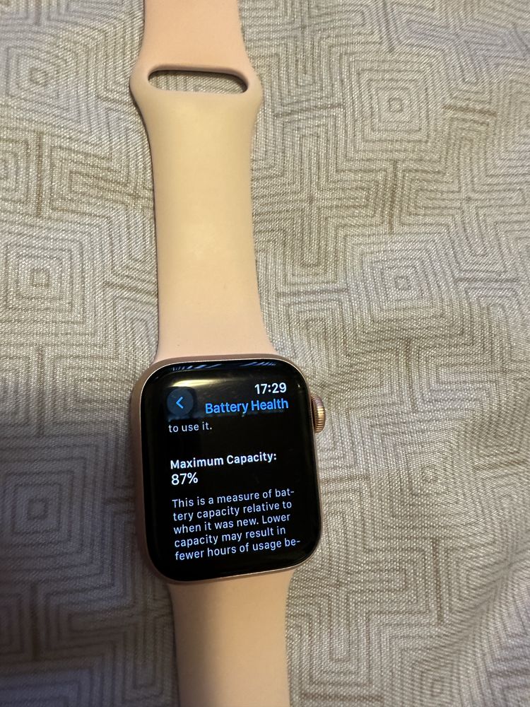 Apple watch seria 6, 40 mm, Cellular + GPS