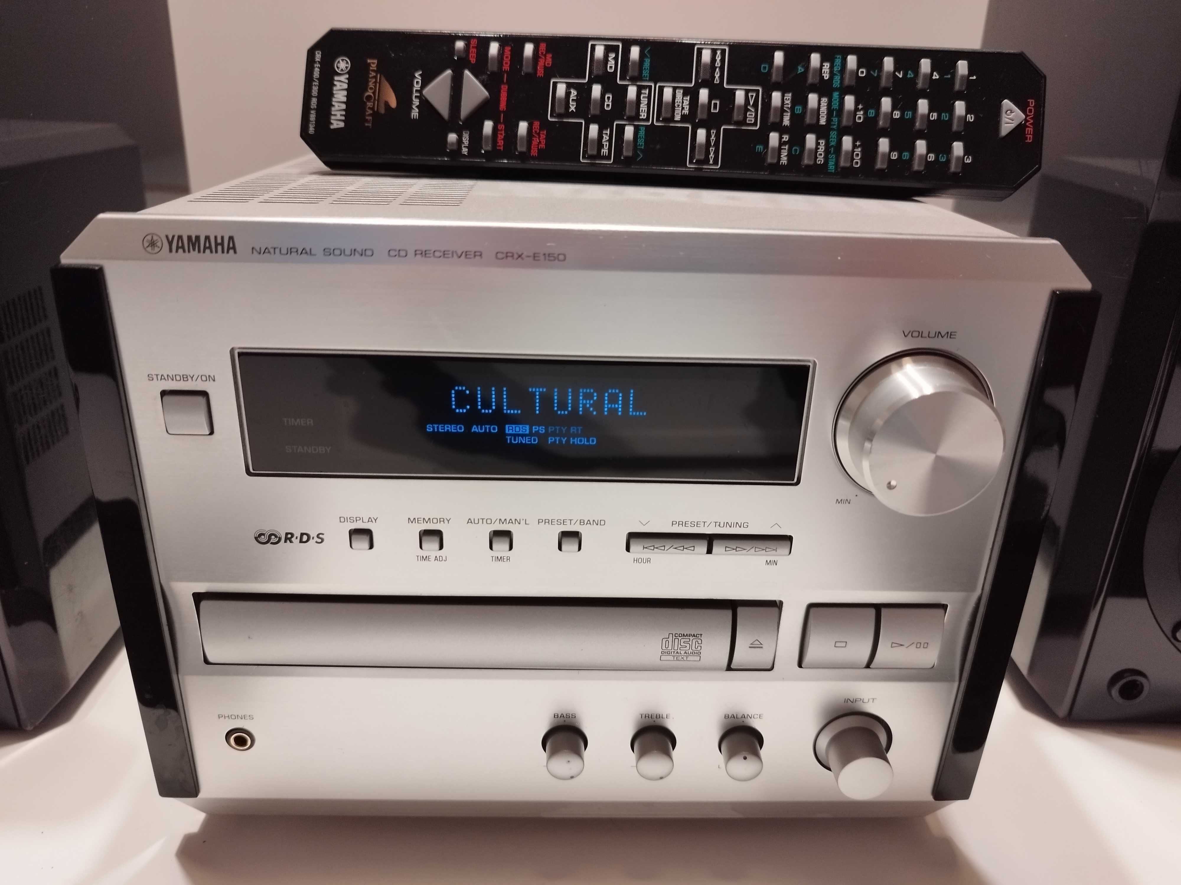 Combina YAMAHA CRX-E150 (CD/Tuner/Amplificator/Boxe) - Perfecta