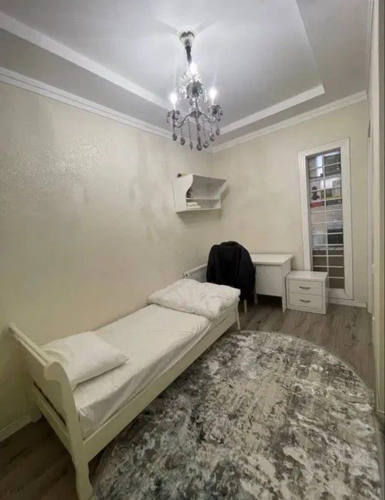 Сдаётся кв Метро Мирзо улугбек 3/2/5 ро-н Чиланзар-8 кв !! 364