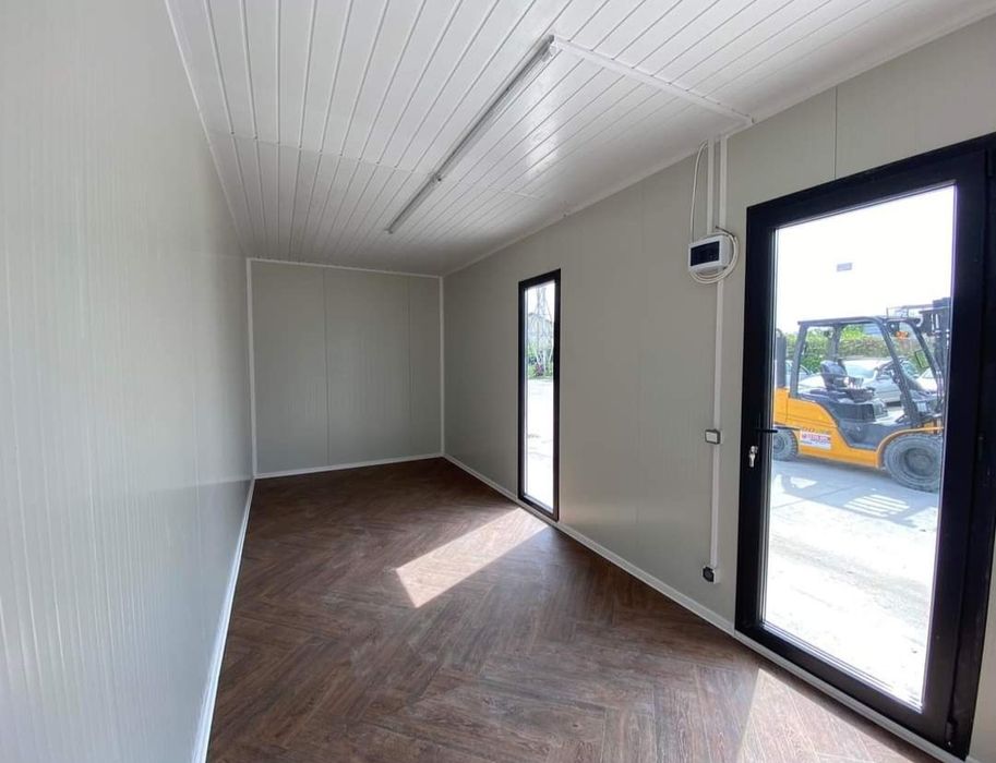 Vand container tip magazin vitrina