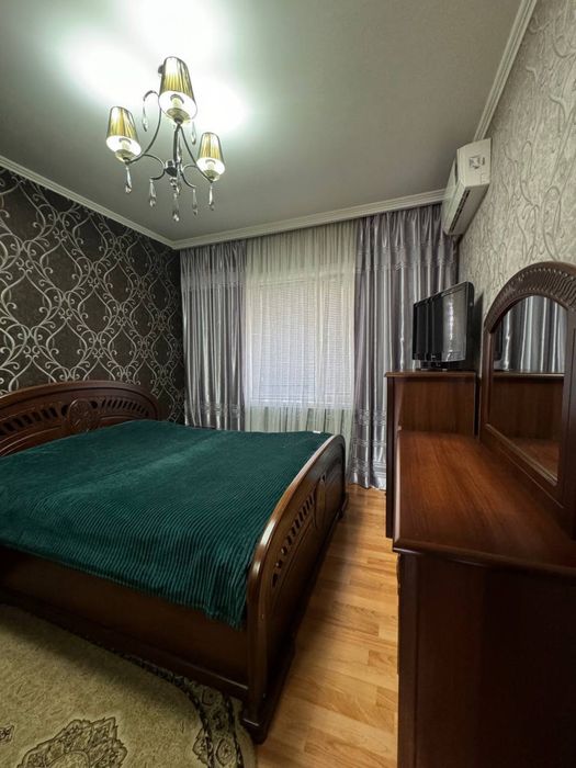 Юнусабад 14 3/1/5  78 квадратов с мебелью техникой можно в ипотеку