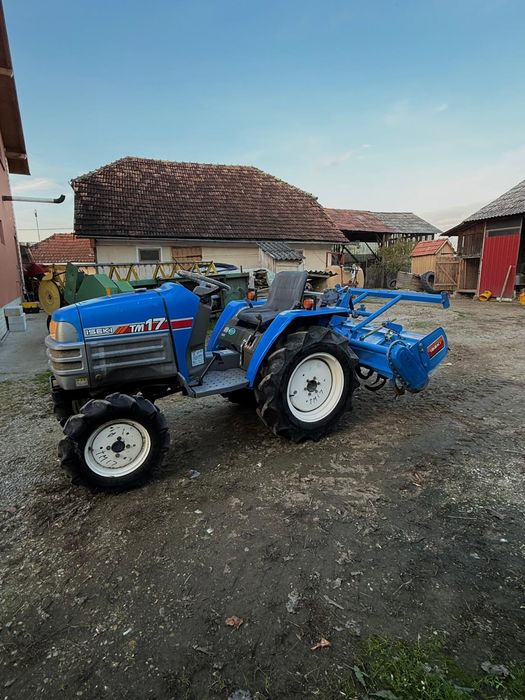 Tractoras japonez IsekiTM17