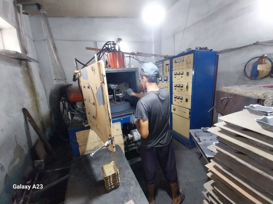 Титан апарат сотилади