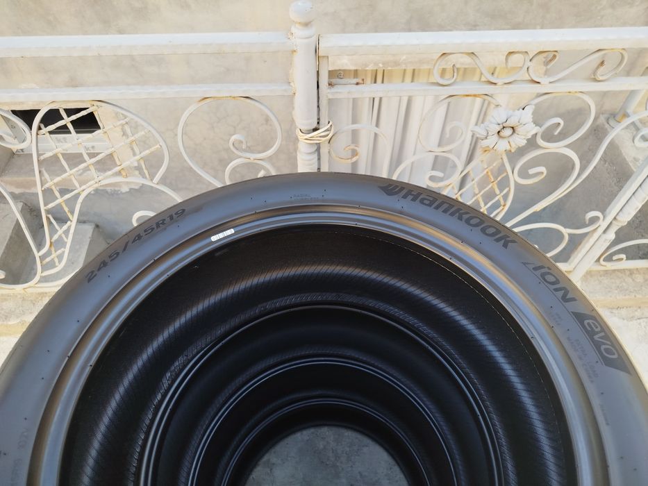 245 45 R19 Shina Hankook ion Evo