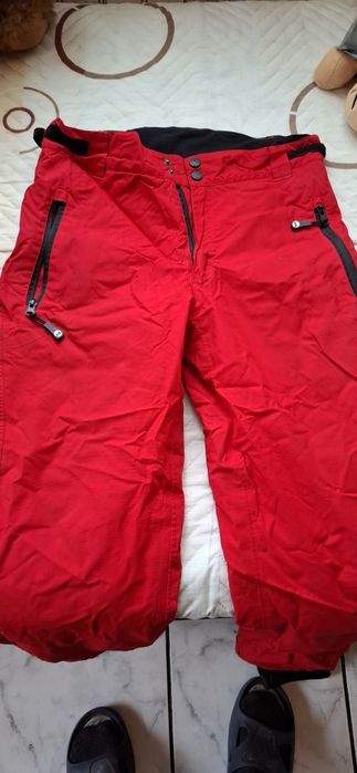 Ски екипировка Атомик