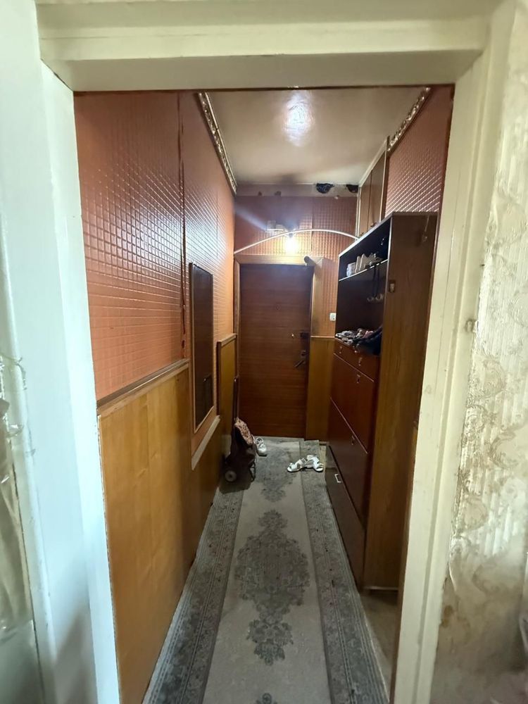 Своя Срочно 2/4/4, 50м², Юнусабад 6кв, Посольство США