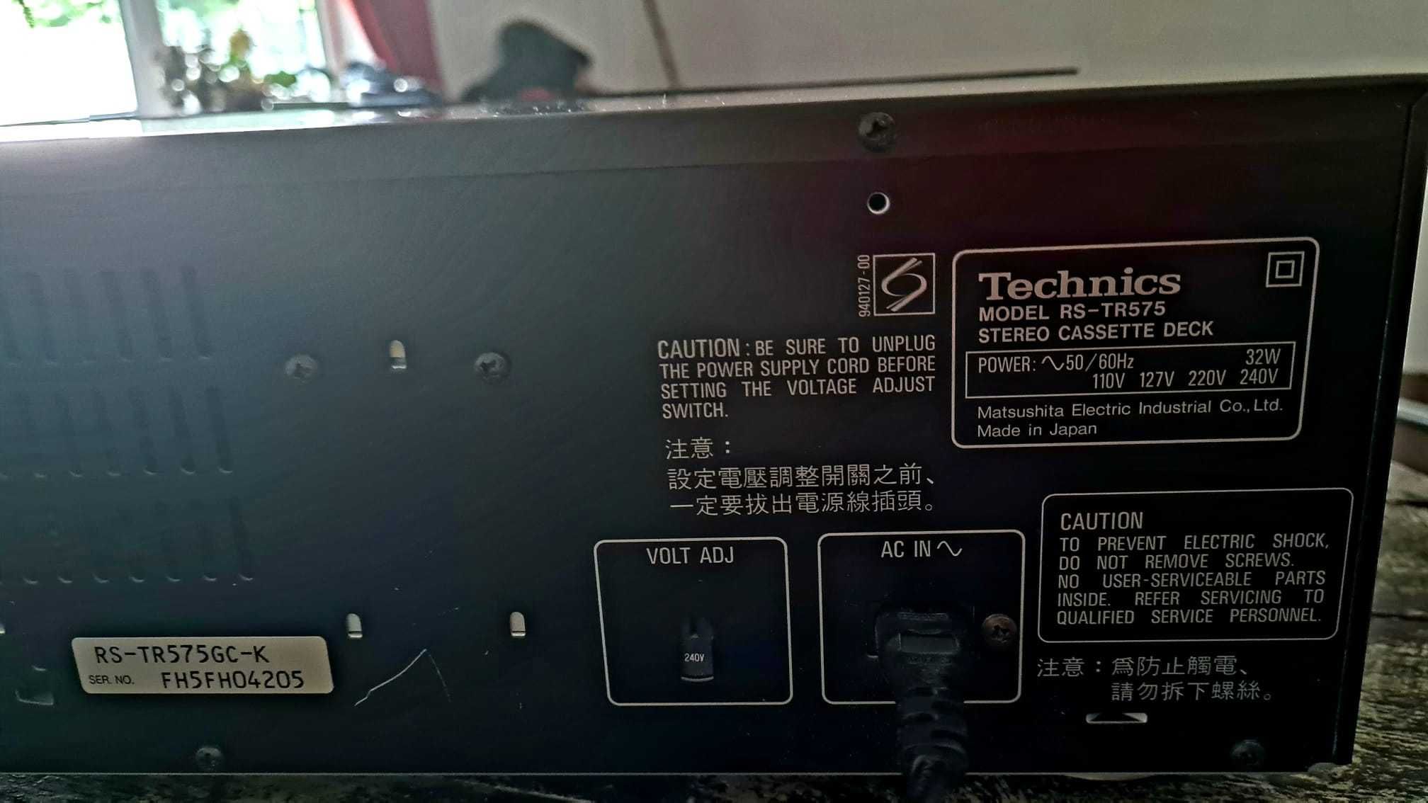 Technics stereo cassette deck RS-TR575